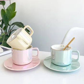 Iskandinav Ins Basit Seramik Kahve fincan ve çay tabağı Kaşık ile Set restoran kahve Fincanı Ofis Kış çiçek çayı Fincan