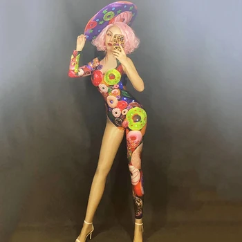 Renkli Çörek Baskı Seksi Tek Kollu Şapka Tulumlar Kadınlar İçin Moda Gösterisi Modeli Giyim Modern Karnaval Kostüm