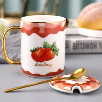 Seramik Çay Kahve kapaklı kupa ve Kaşık Süt Kahve çay bardağı Drinkware Mutfak içme kapları Hediye Kutusu Ambalaj Düğün Hediyesi