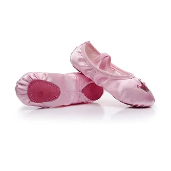 Sıcak Satış Pembe Kırmızı Moda Sevimli Çocuk Kız Taç İşlemeli Saten Bale Ayakkabıları