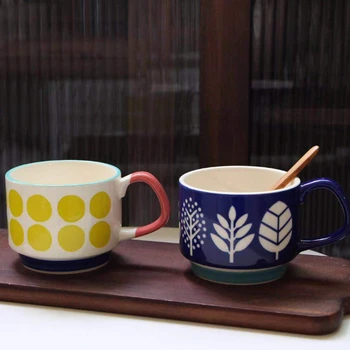 Vintage Seyahat Kupalar Kahve Fincanları Moda Baskı Seramik Yaratıcı Japon Kahve Fincanı Kawaii Süt Kupa Kahvaltı Tazas Kupa Sevimli Fincan